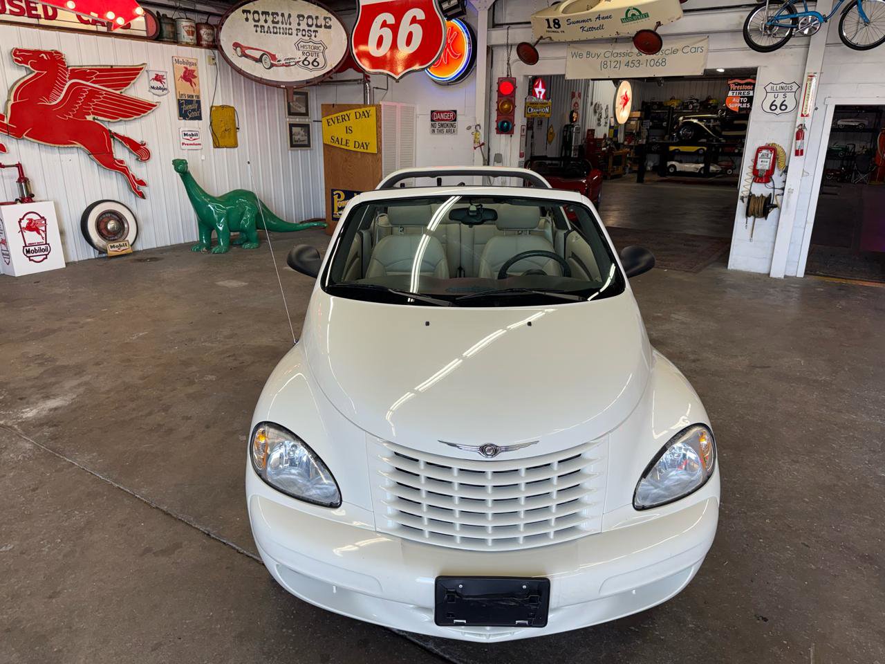 Used 2005 Chrysler PT Cruiser Touring FWD image 27