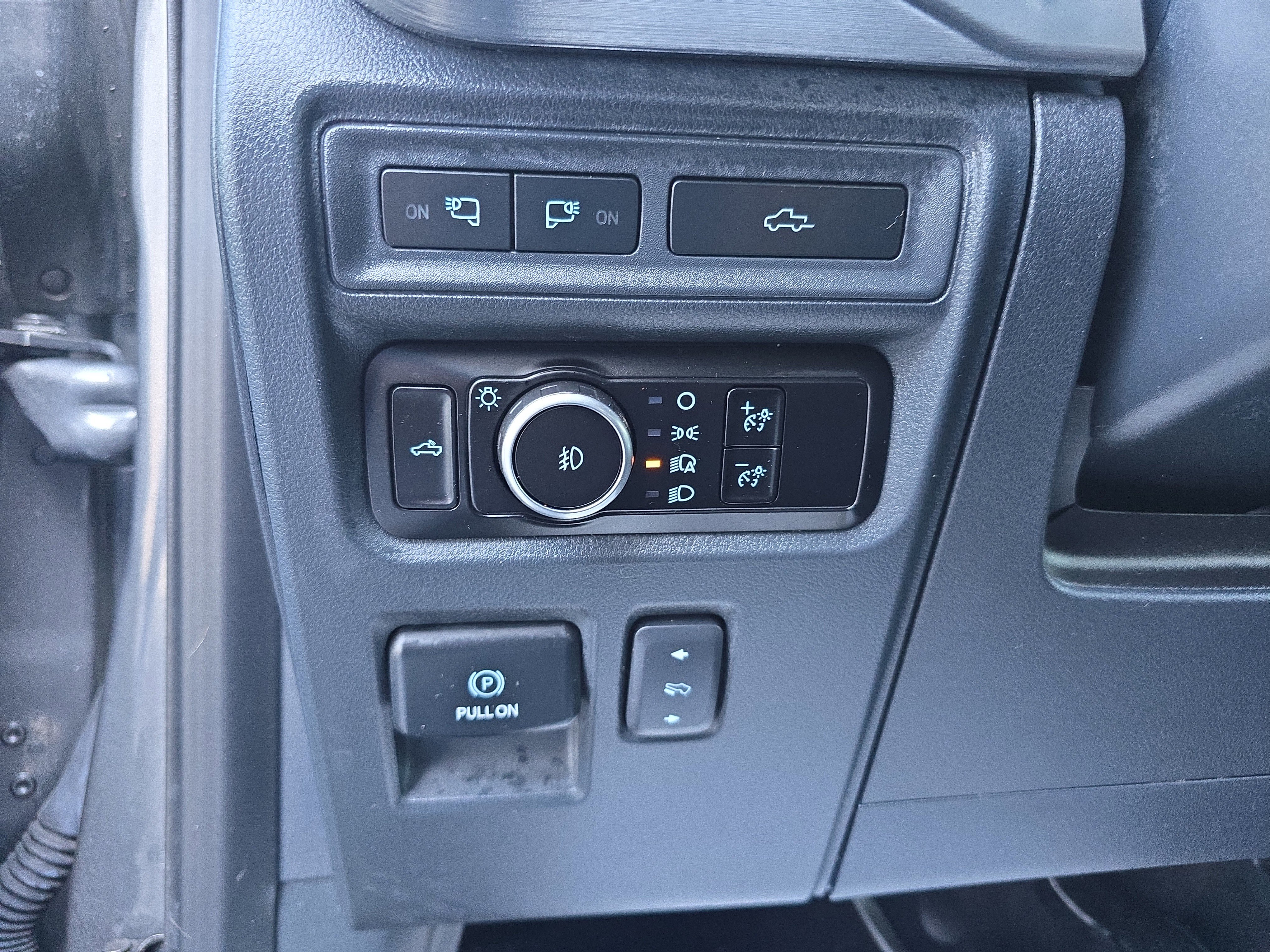 Used 2023 Ford F150 Lariat w/ Equipment Group 502A High AWD/4WD image 21