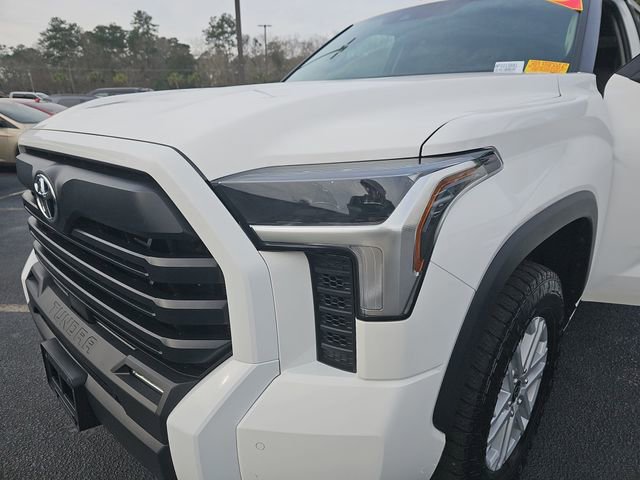 Used 2023 Toyota Tundra SR5 w/ SR5 Premium Package AWD/4WD image 38