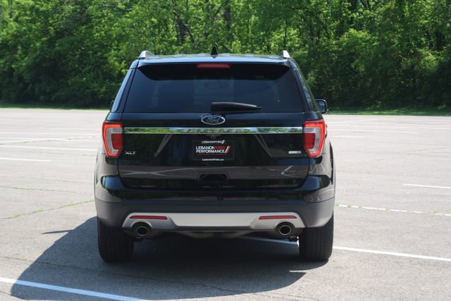 Used 2016 Ford Explorer XLT w/ Equipment Group 202A AWD/4WD image 26