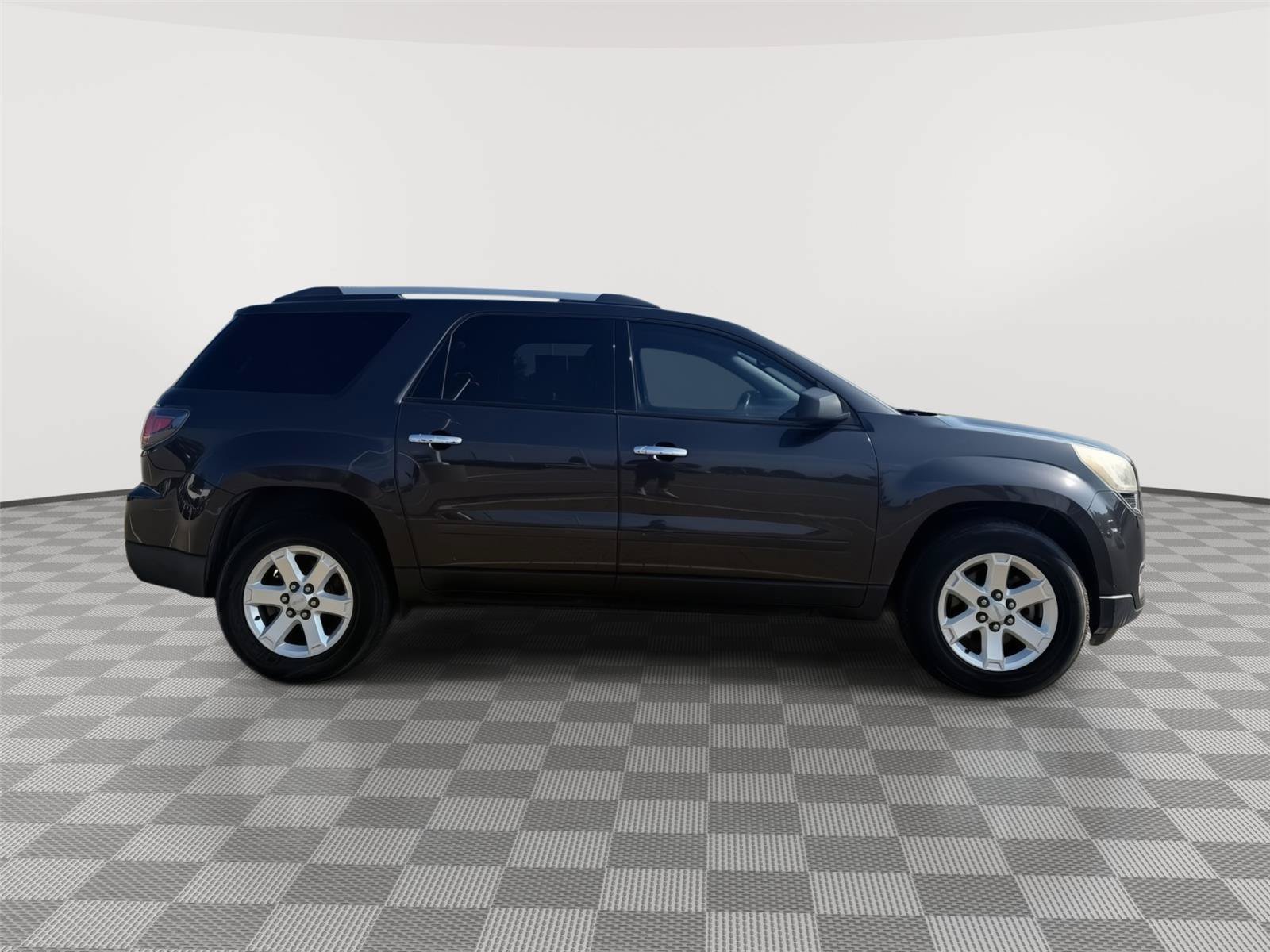 Used 2015 GMC Acadia SLE FWD image 7