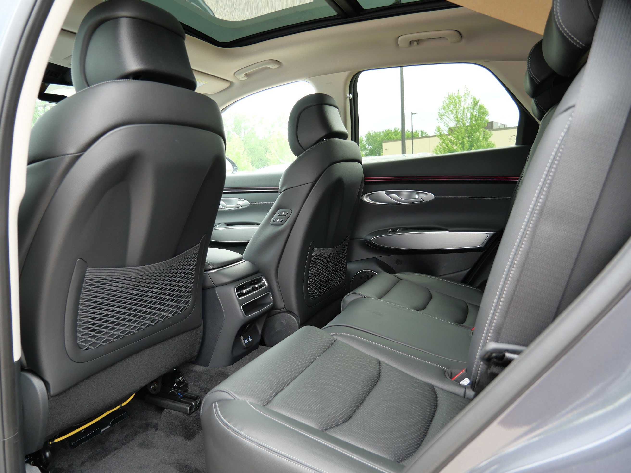 New 2026 Genesis GV70 2.5T Select AWD/4WD image 6