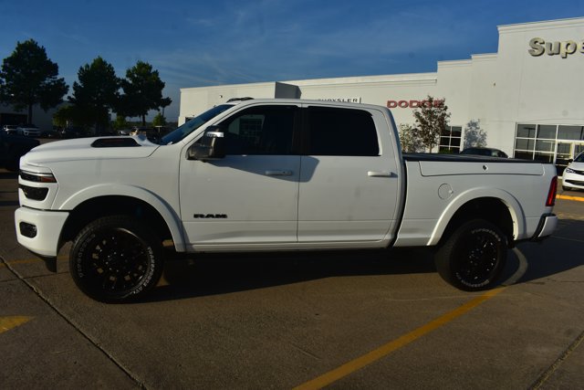 Used 2025 RAM 2500 Limited AWD/4WD image 10