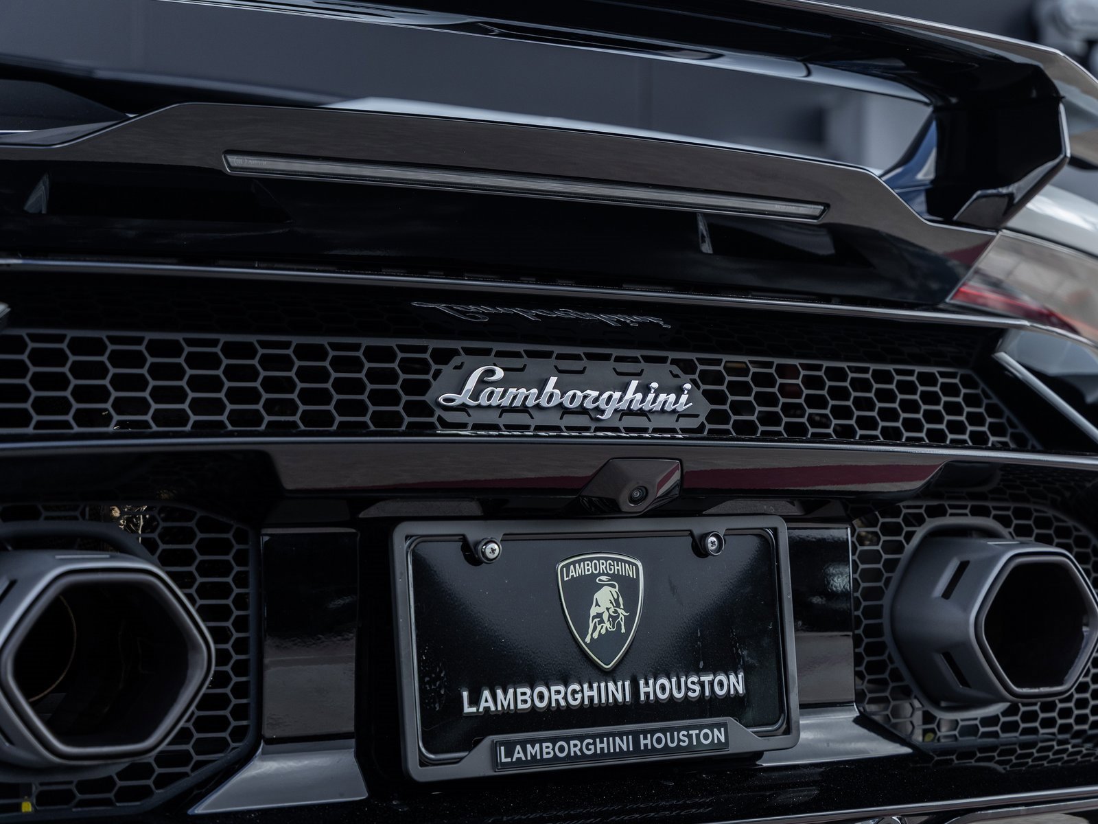 Used 2023 Lamborghini Huracan Tecnica image 15