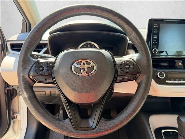 Used 2020 Toyota Corolla LE w/ Protection Package FWD image 13
