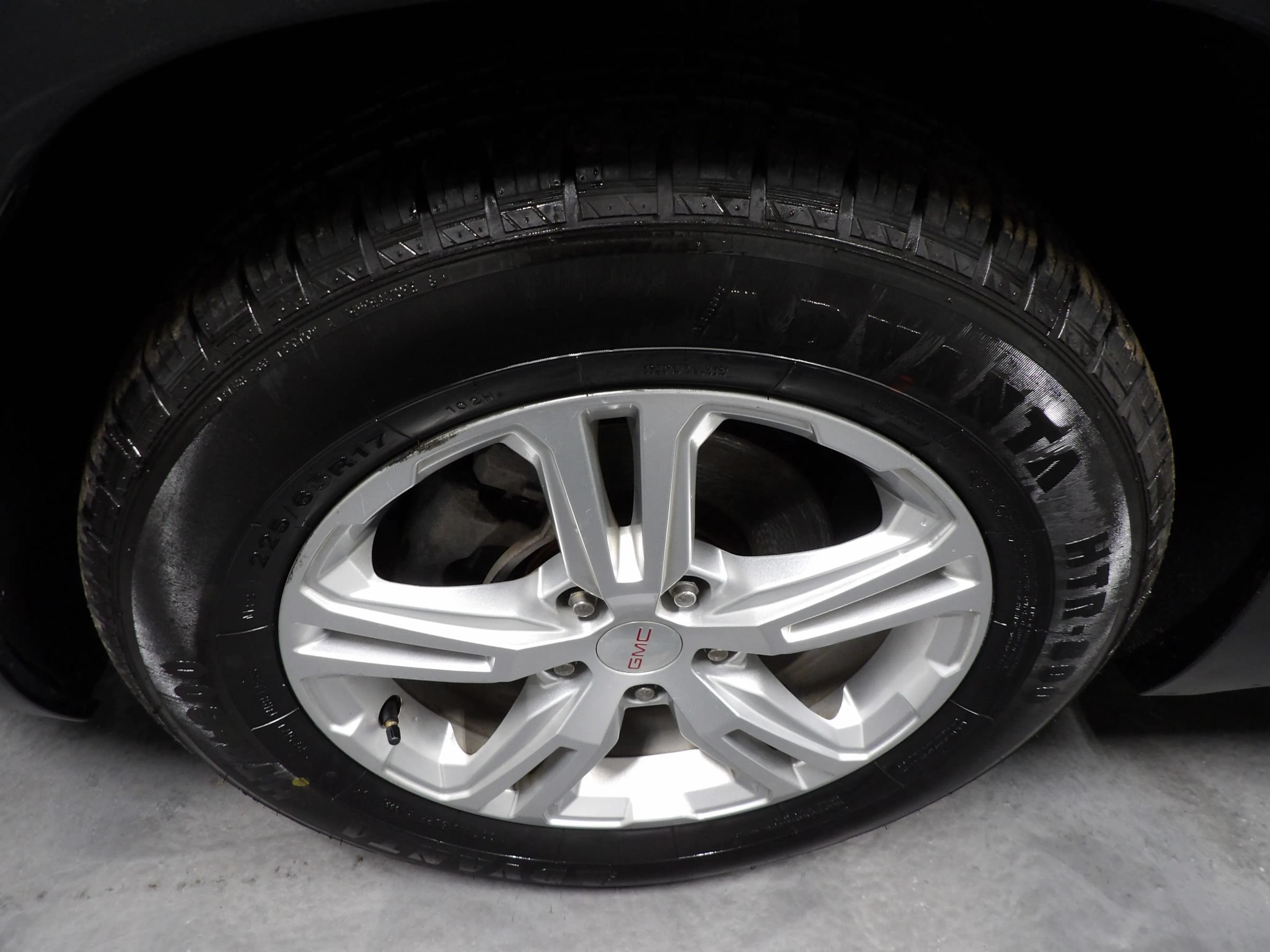 Used 2021 GMC Terrain SLE w/ Driver Convenience Package FWD image 25
