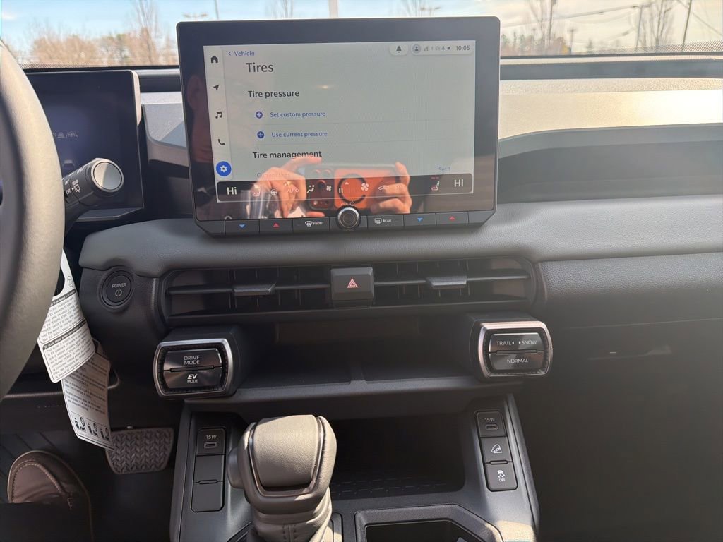 New 2026 Toyota RAV4 SE image 11