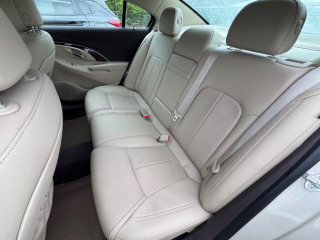 Used 2014 Buick LaCrosse Leather w/ Driver Confidence Package FWD image 15