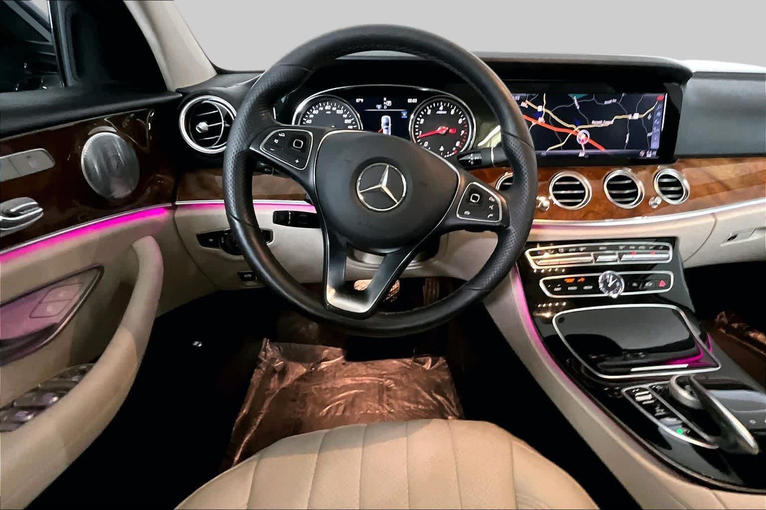Certified 2018 Mercedes-Benz E 300 4MATIC image 6