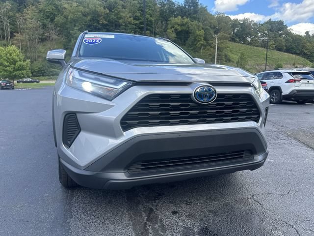 Certified 2024 Toyota RAV4 XLE w/ Convenience Package AWD/4WD image 10