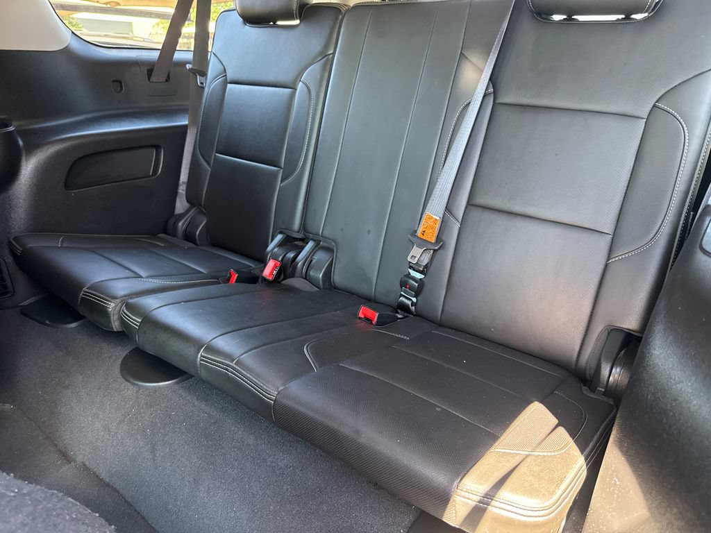 Used 2019 GMC Yukon XL Denali w/ Open Road Package AWD/4WD image 18