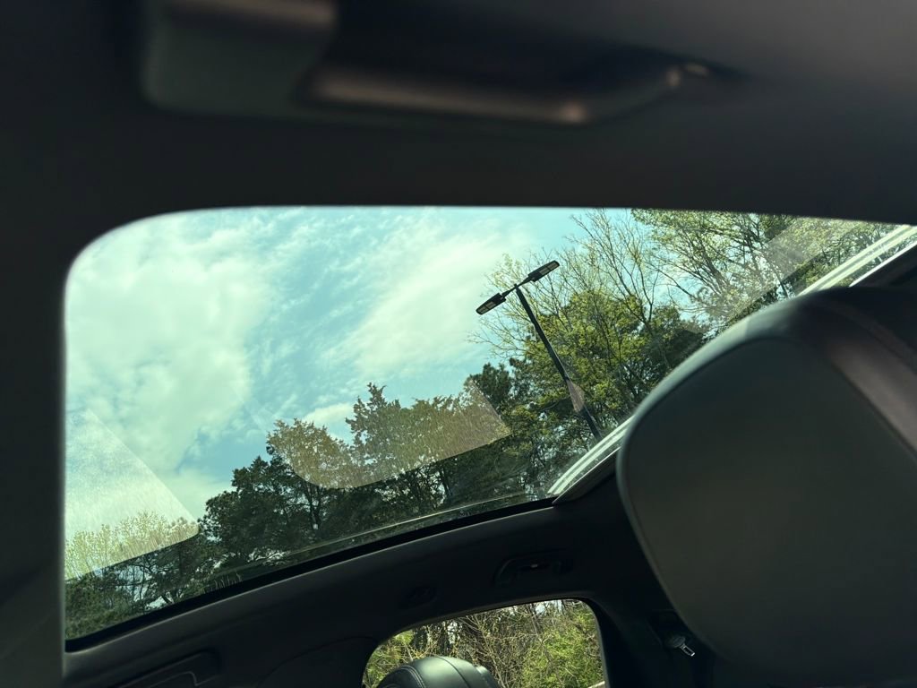 Used 2021 Porsche Cayenne Coupe image 12