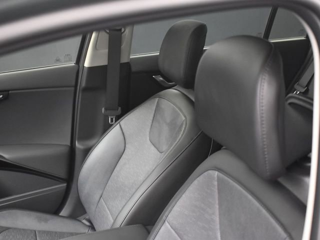 Used 2023 Kia Niro Wave image 15