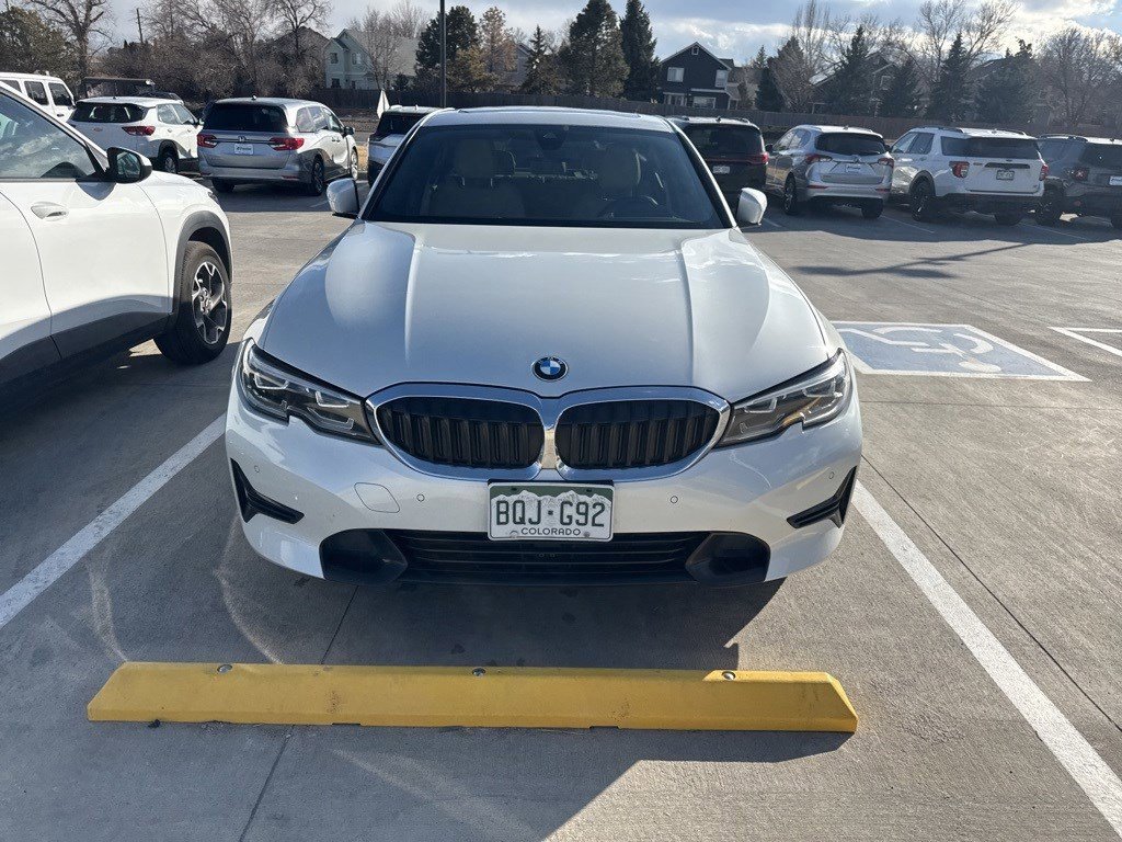 Used 2019 BMW 330i xDrive Sedan w/ Premium Package image 2