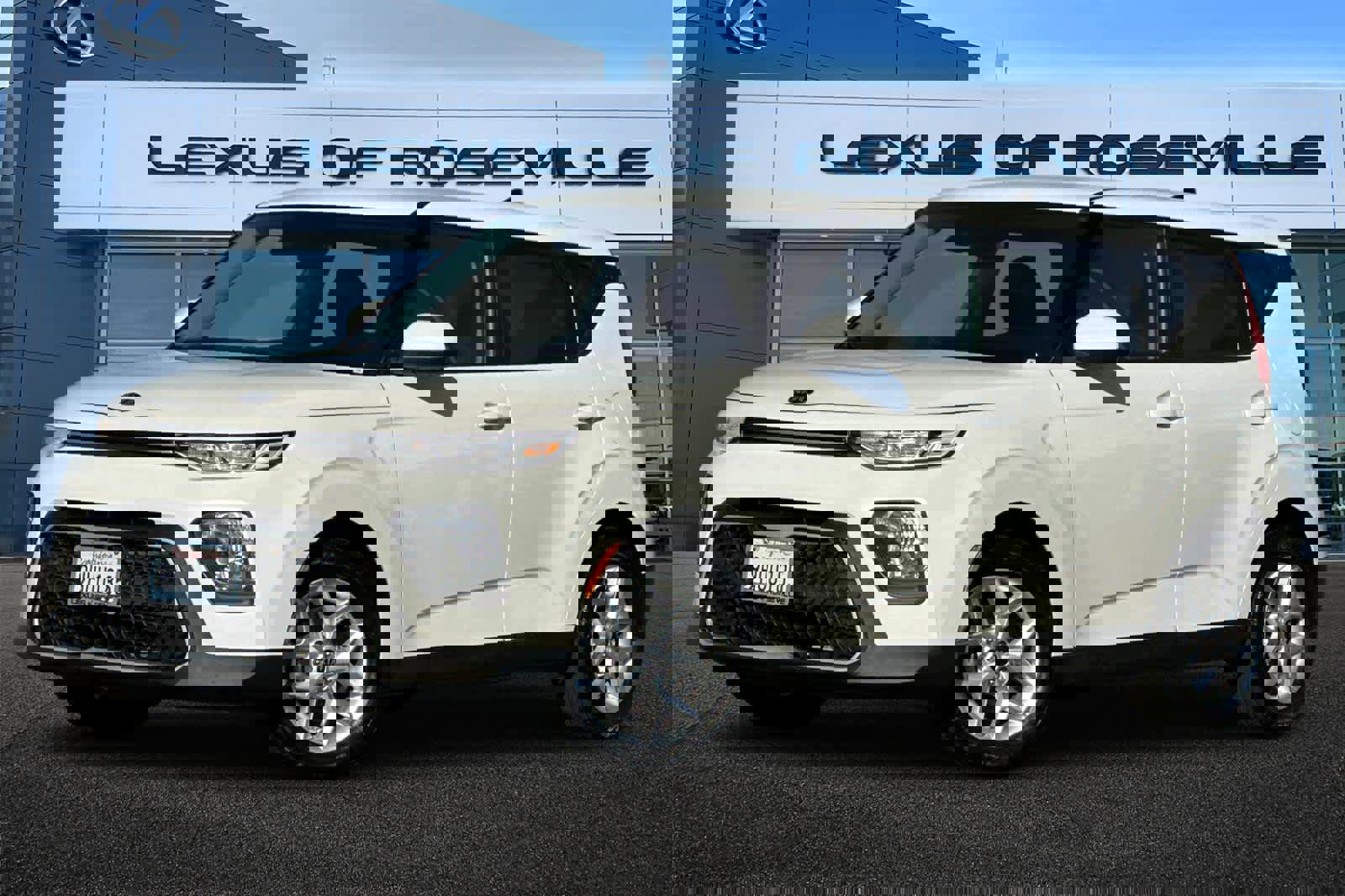 Used 2020 Kia Soul S image 1