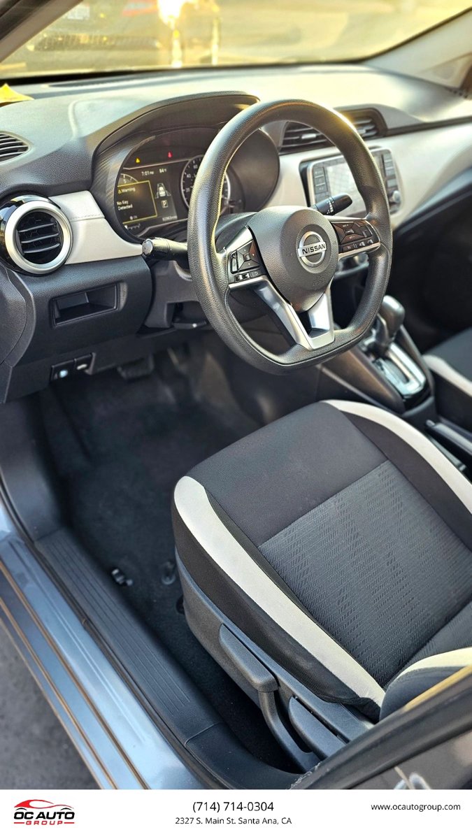 Used 2021 Nissan Versa SV FWD image 11