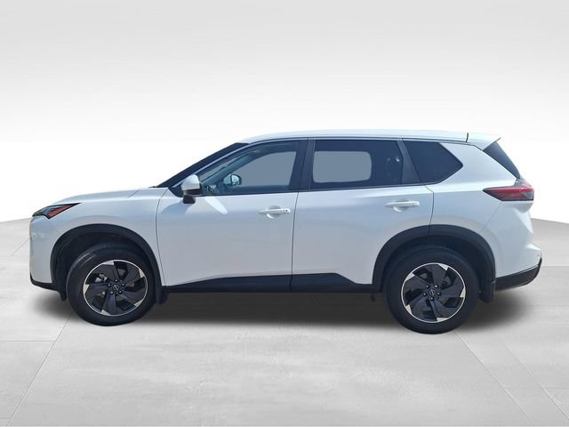 Certified 2024 Nissan Rogue SV FWD image 5
