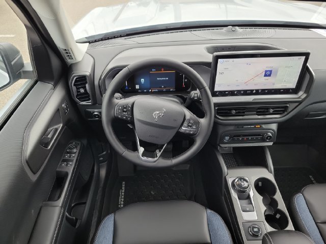 New 2026 Ford Bronco Sport Outer Banks w/ Outer Banks Tech Package+ AWD/4WD image 9