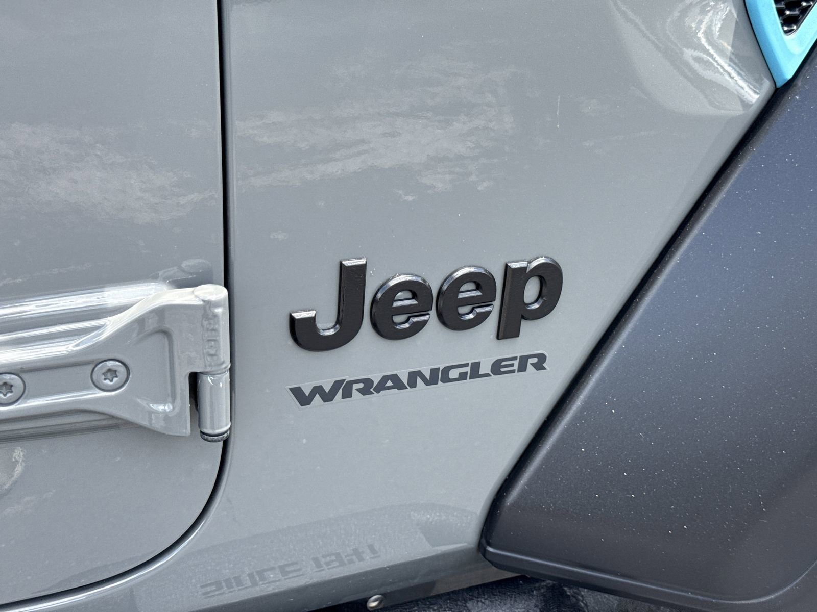 Used 2022 Jeep Wrangler Sport AWD/4WD image 11