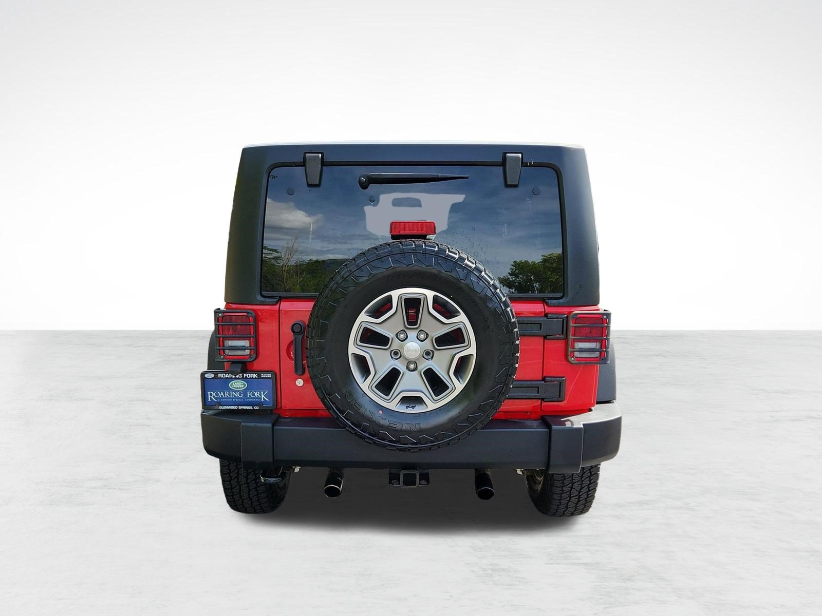 Used 2014 Jeep Wrangler Unlimited Rubicon w/ Max Tow Package AWD/4WD image 10