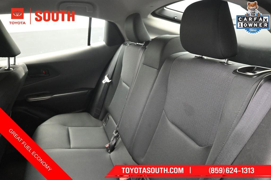 Used 2025 Toyota Prius LE FWD image 27