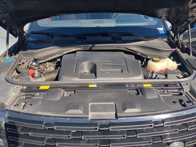 Used 2025 Land Rover Range Rover SE AWD/4WD image 30