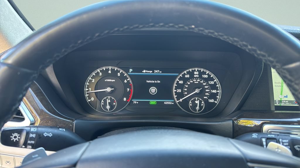 Used 2018 Genesis G90 3.3T Premium AWD/4WD image 30
