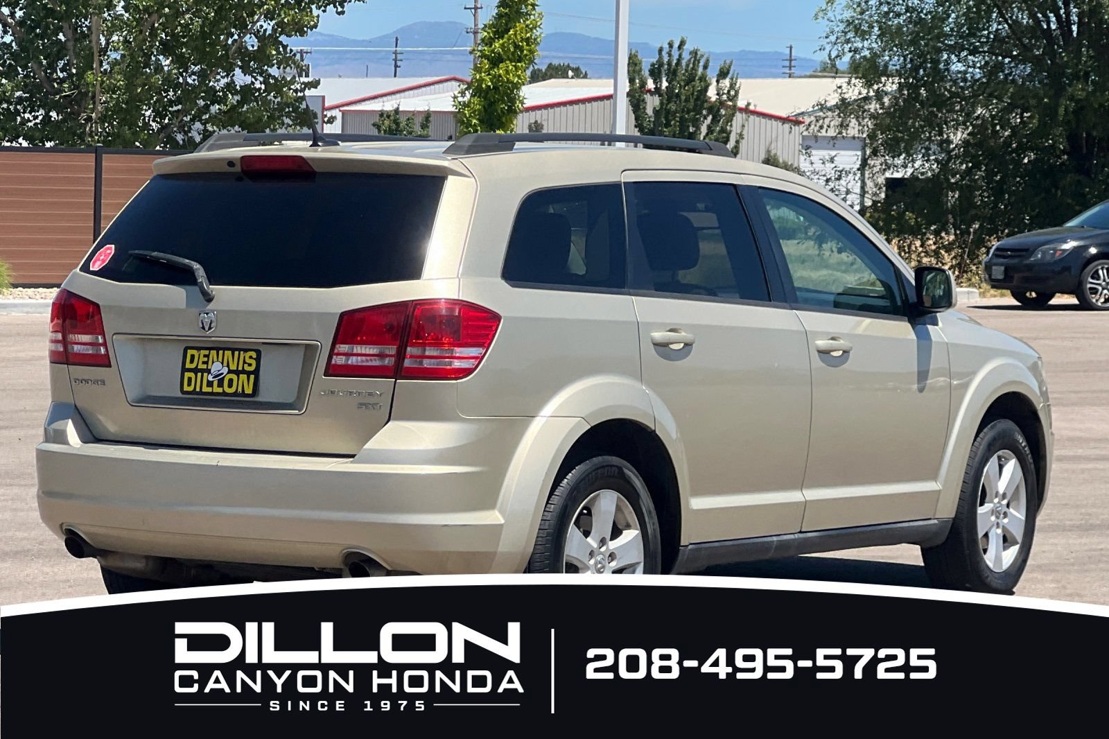 Used 2010 Dodge Journey SXT w/ Flexible Seating Group FWD image 4