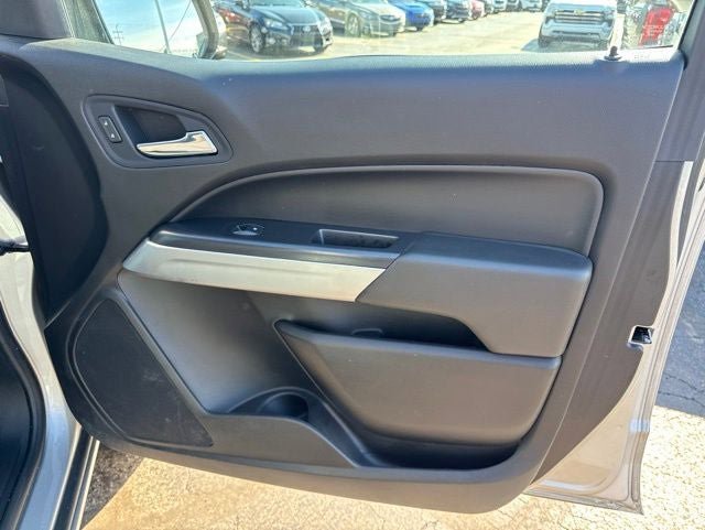 Used 2017 Chevrolet Colorado LT w/ LT Convenience Package RWD image 26