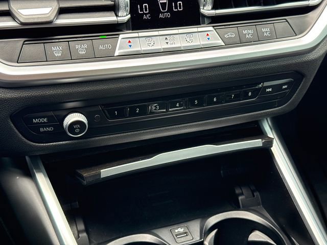 Used 2021 BMW 330i Sedan w/ Convenience Package RWD image 28