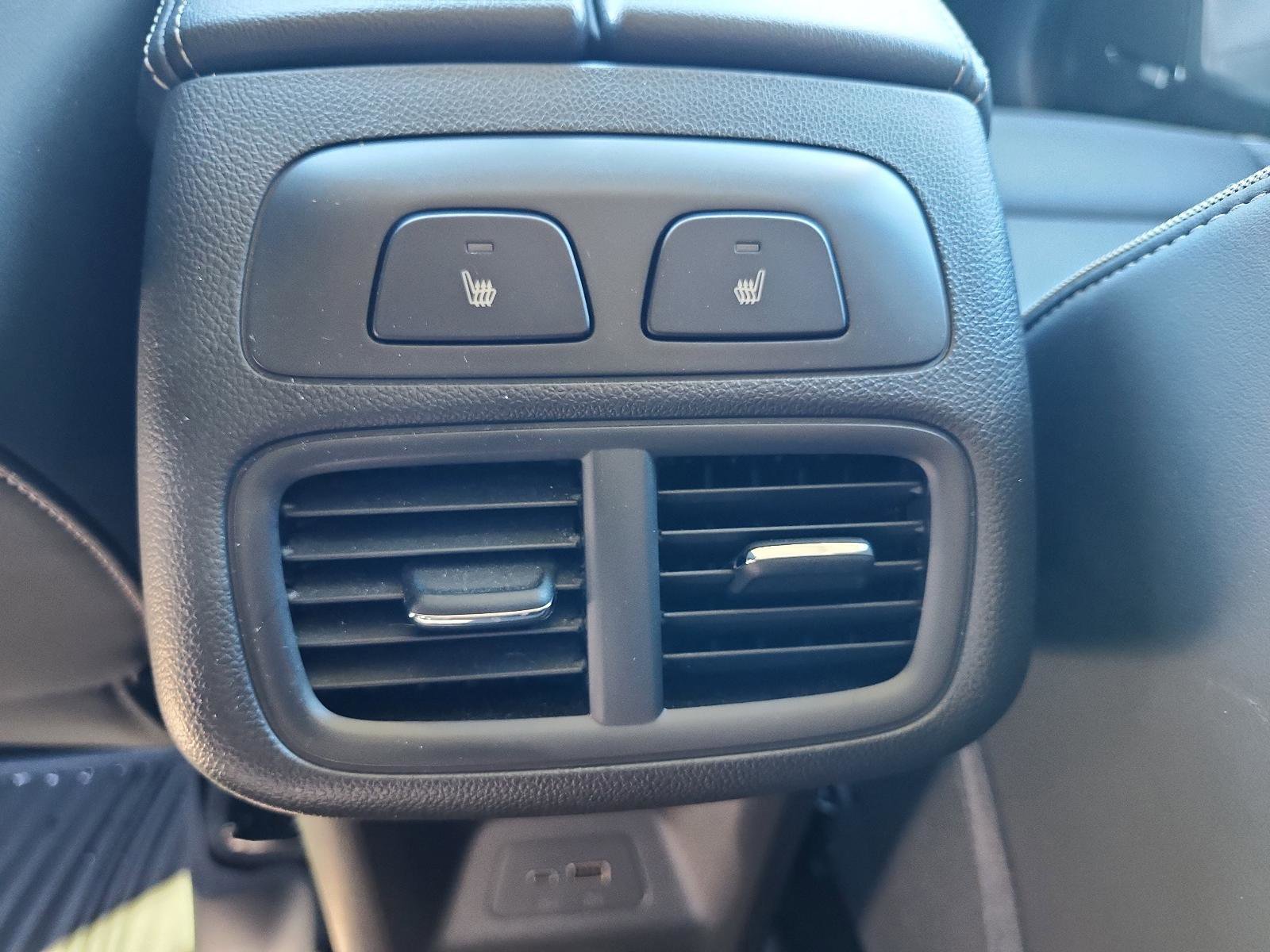 Certified 2025 Buick Envision Avenir AWD/4WD image 14