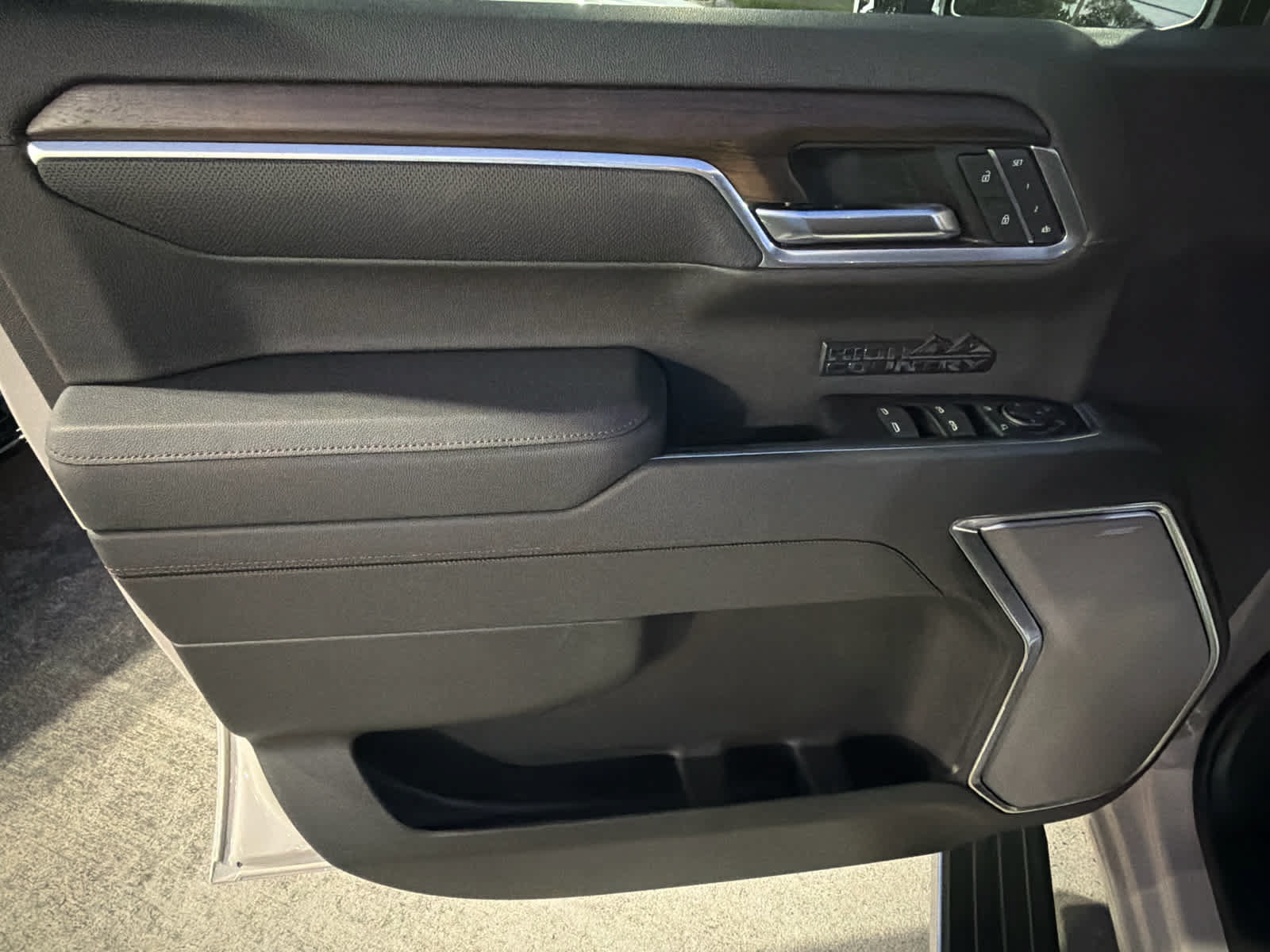 New 2026 Chevrolet Silverado 1500 High Country AWD/4WD image 25