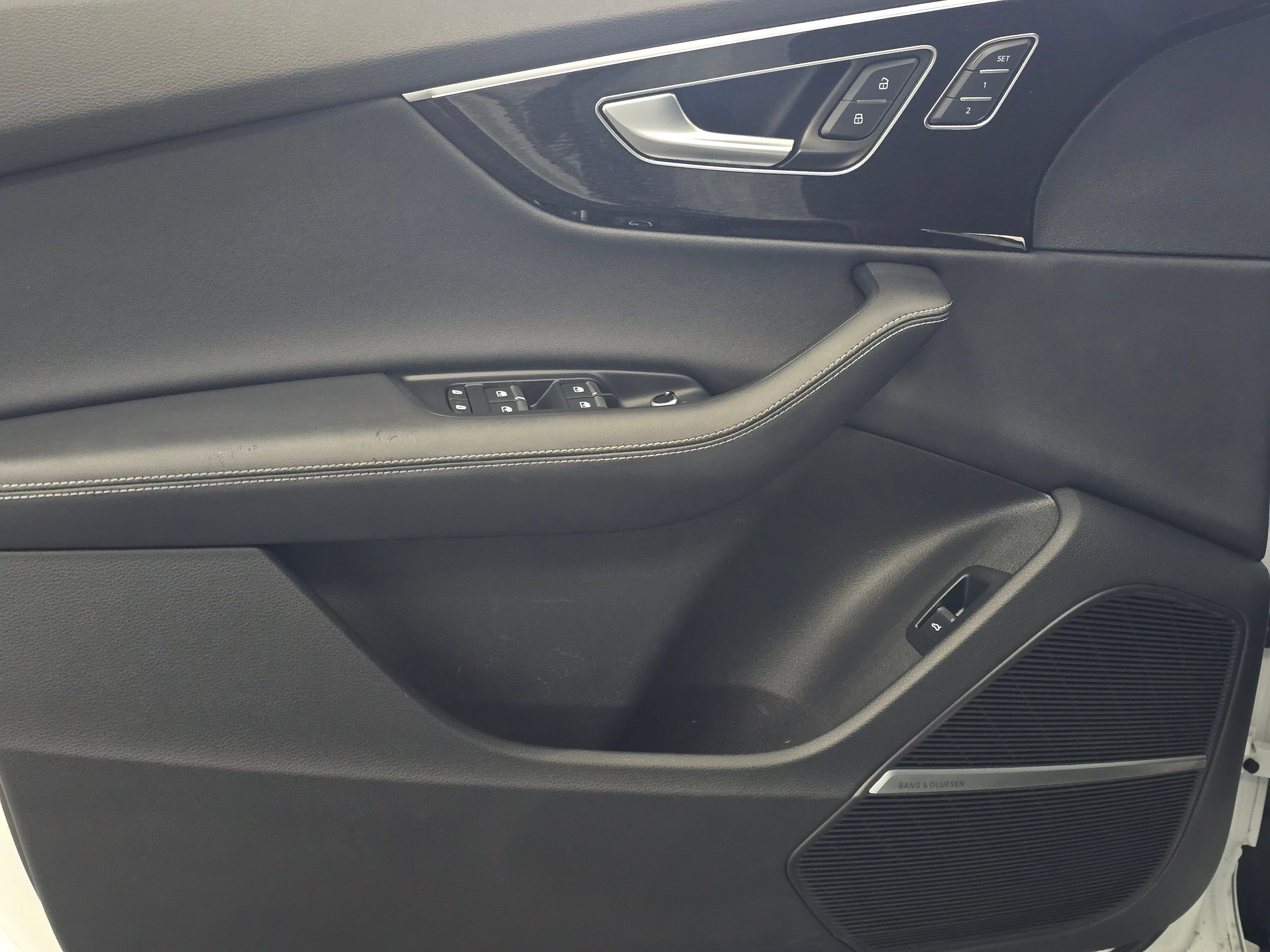 Used 2025 Audi Q7 3.0T Premium Plus image 33