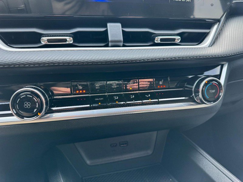 New 2026 Chevrolet Equinox LT w/ Safety and Technology Package image 38