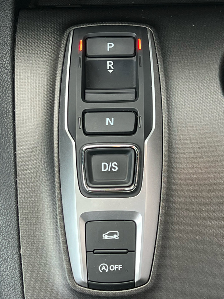 Used 2022 Honda Pilot TrailSport image 20