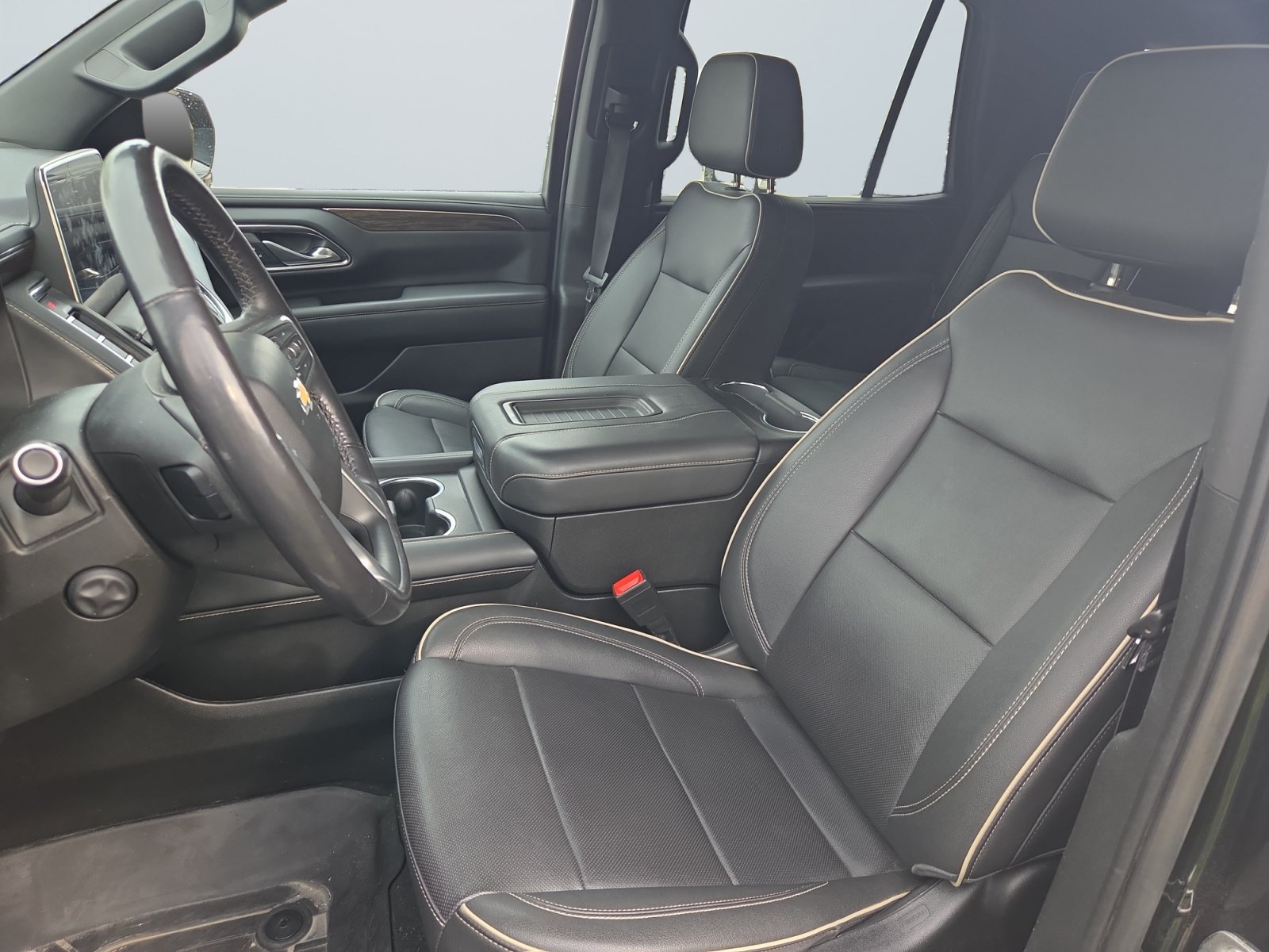 Used 2023 Chevrolet Tahoe Premier AWD/4WD image 10