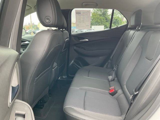 Used 2023 Buick Encore GX Preferred w/ Cold Weather Comfort Package FWD image 8