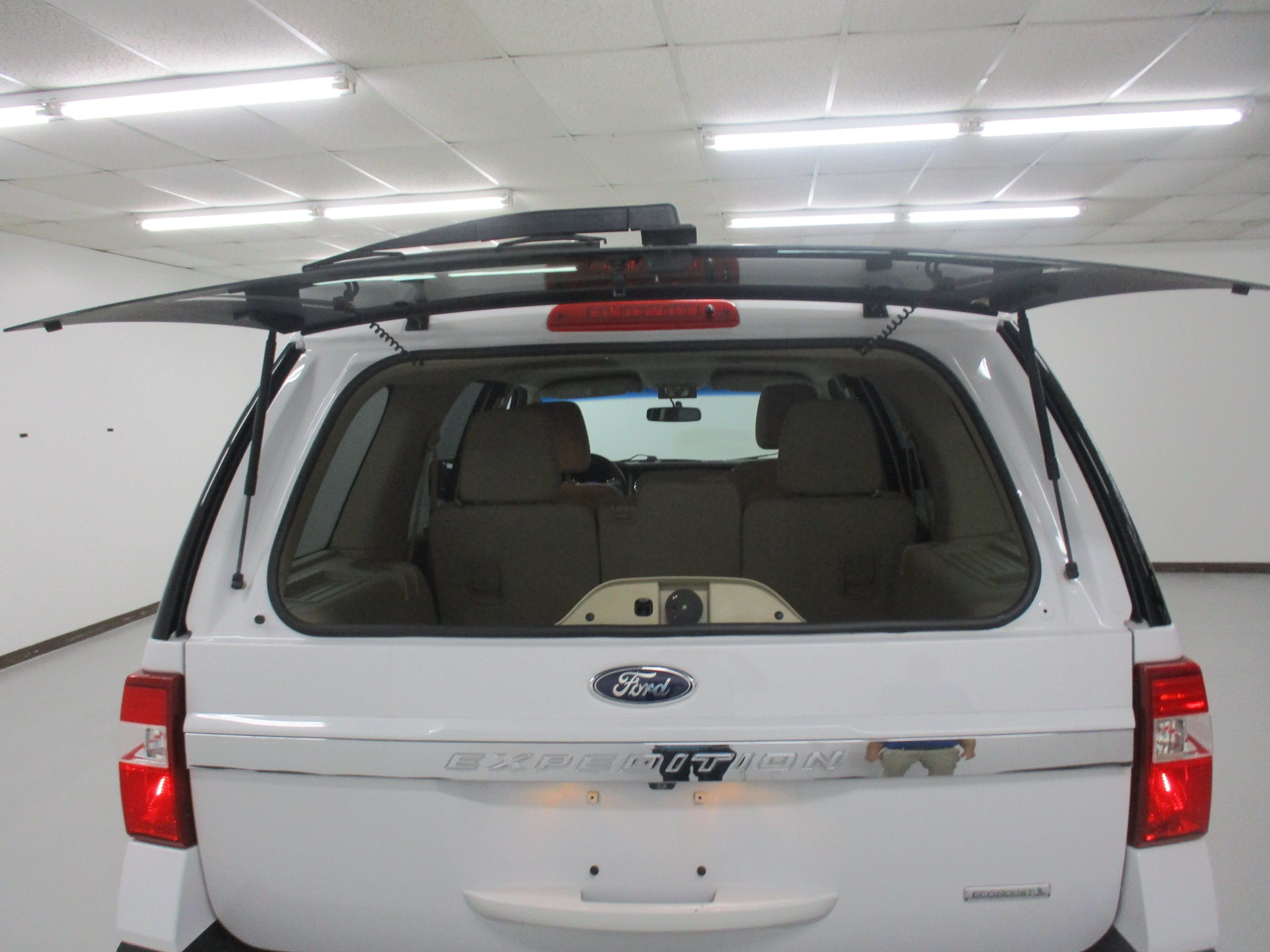 Used 2010 Ford Escape 4WD Hybrid image 6