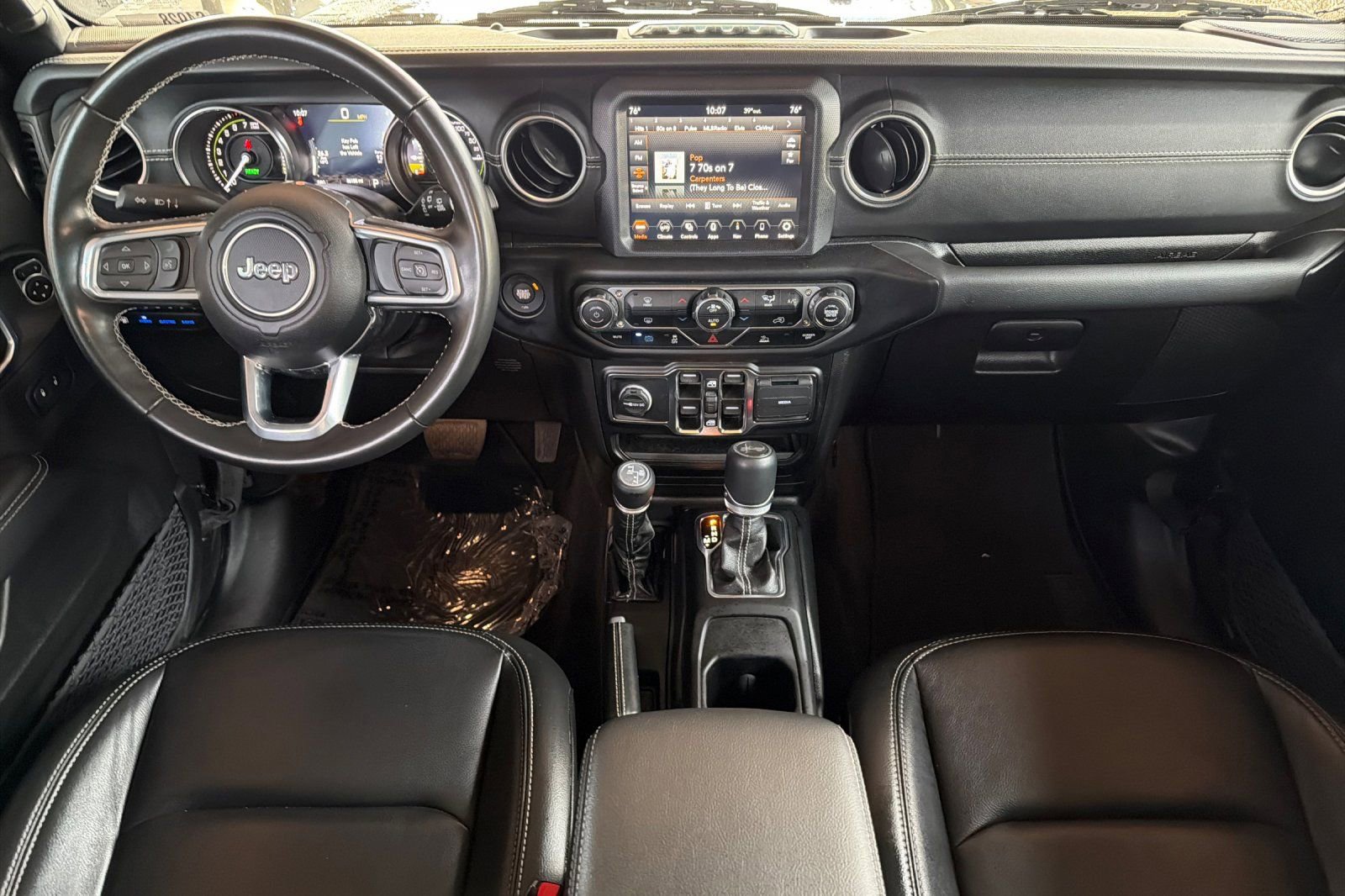 Used 2022 Jeep Wrangler Unlimited Sahara image 13