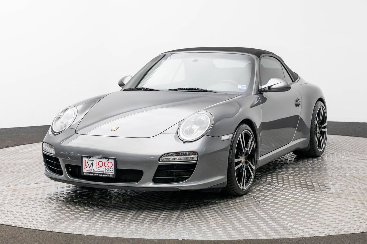 Used 2011 Porsche 911 Carrera S RWD image 2