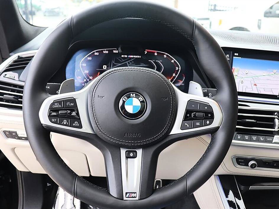 Used 2020 BMW X5 M50i w/ Executive Package AWD/4WD image 47