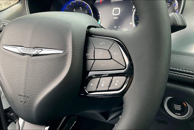 New 2026 Chrysler Pacifica Limited w/ S Appearance Package image 19