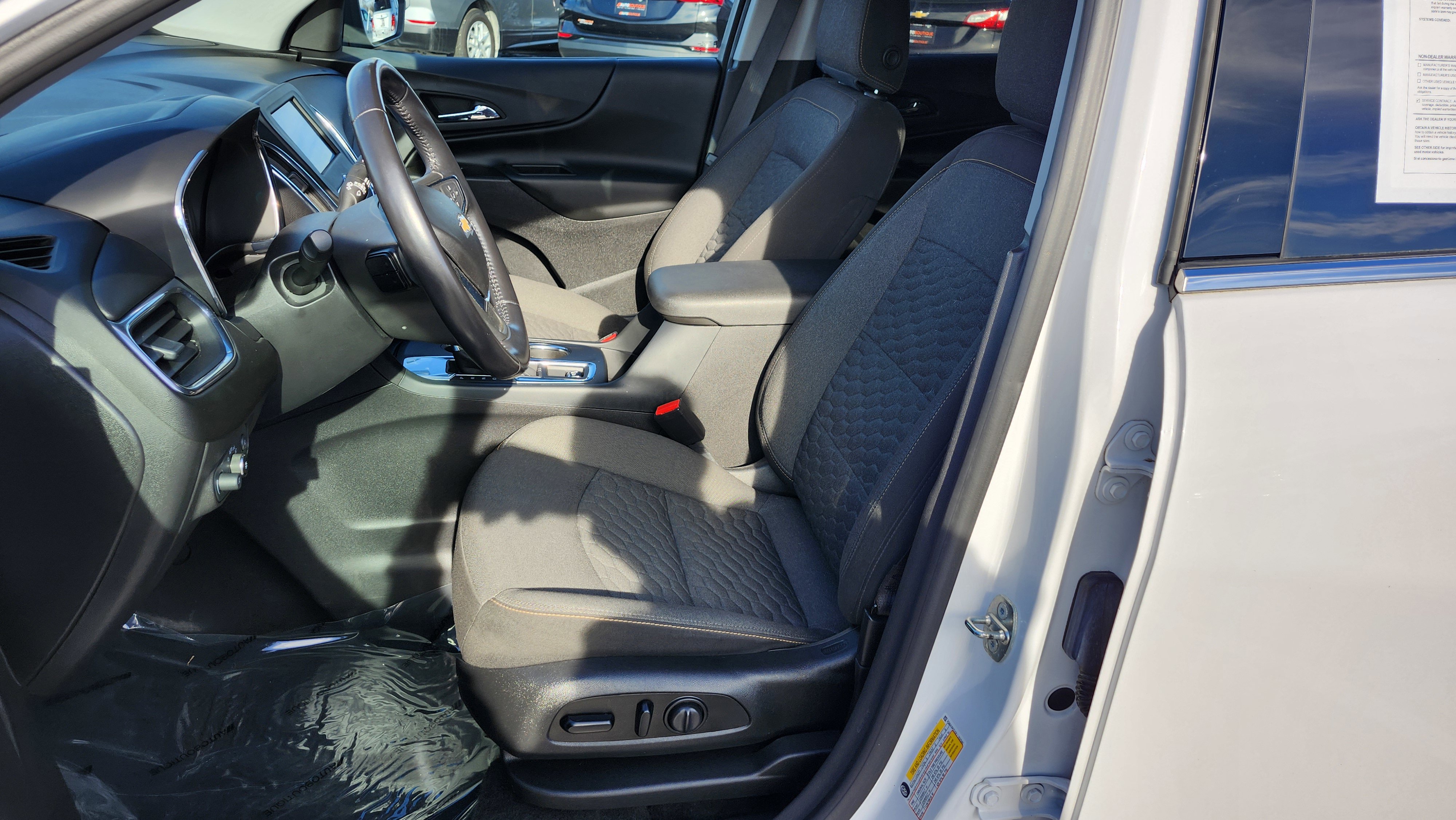 Used 2020 Chevrolet Equinox LT image 25