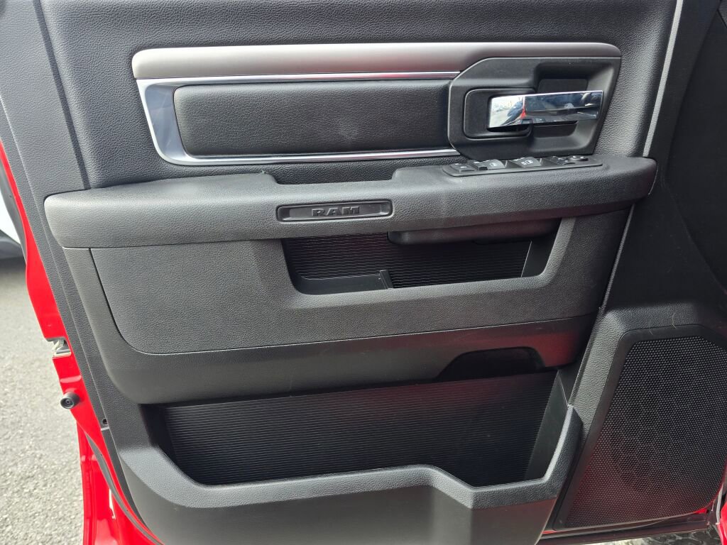 Used 2021 RAM 1500 Classic Warlock w/ Luxury Group image 19