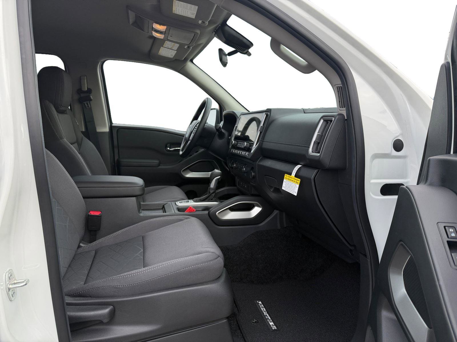 New 2026 Nissan Frontier SV w/ Tow Package AWD/4WD image 24