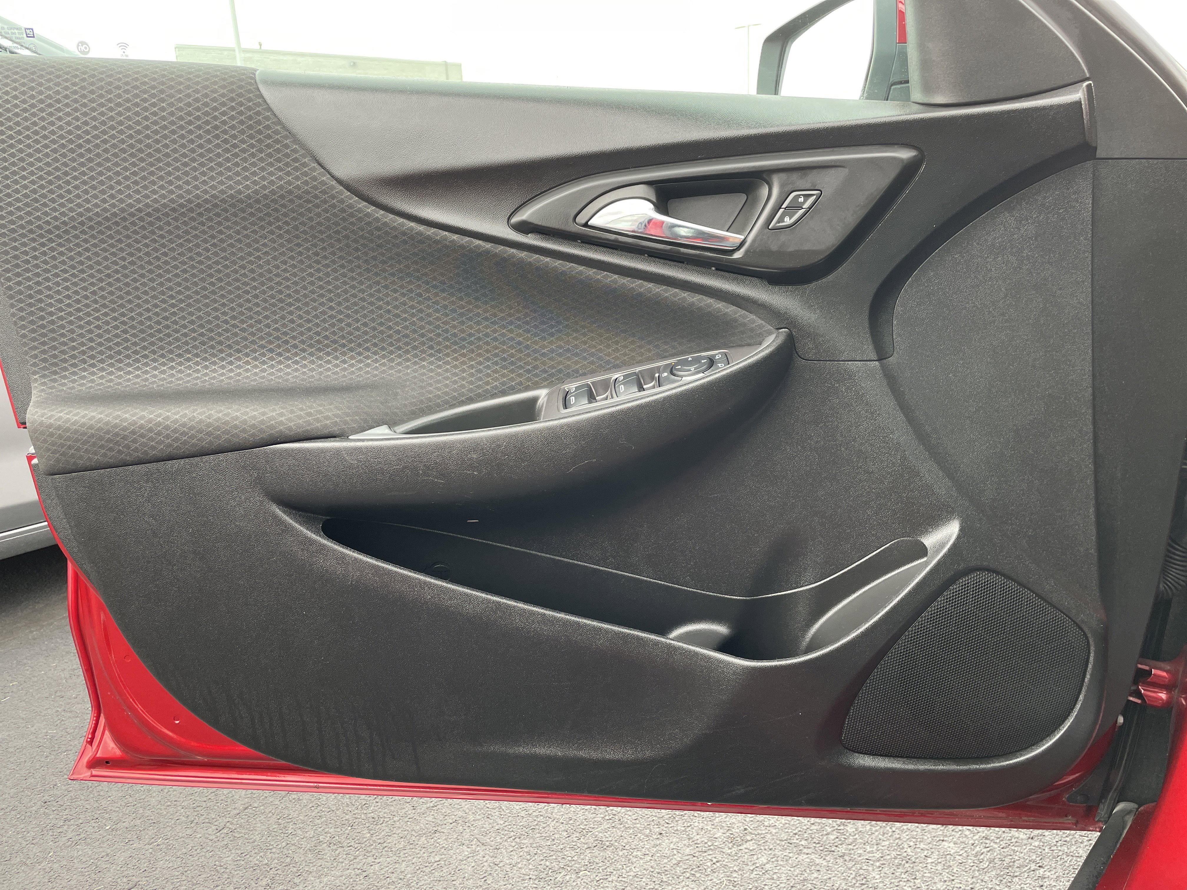 Used 2024 Chevrolet Malibu LT image 19