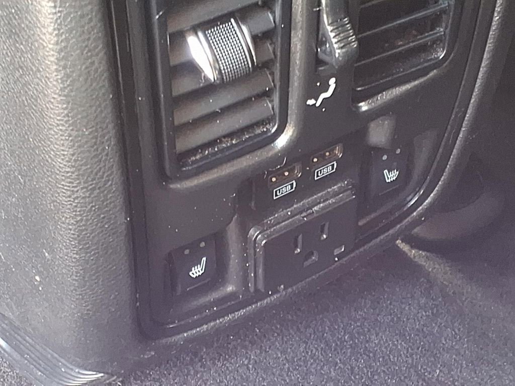 Used 2021 Dodge Durango R/T w/ Blacktop Package image 25