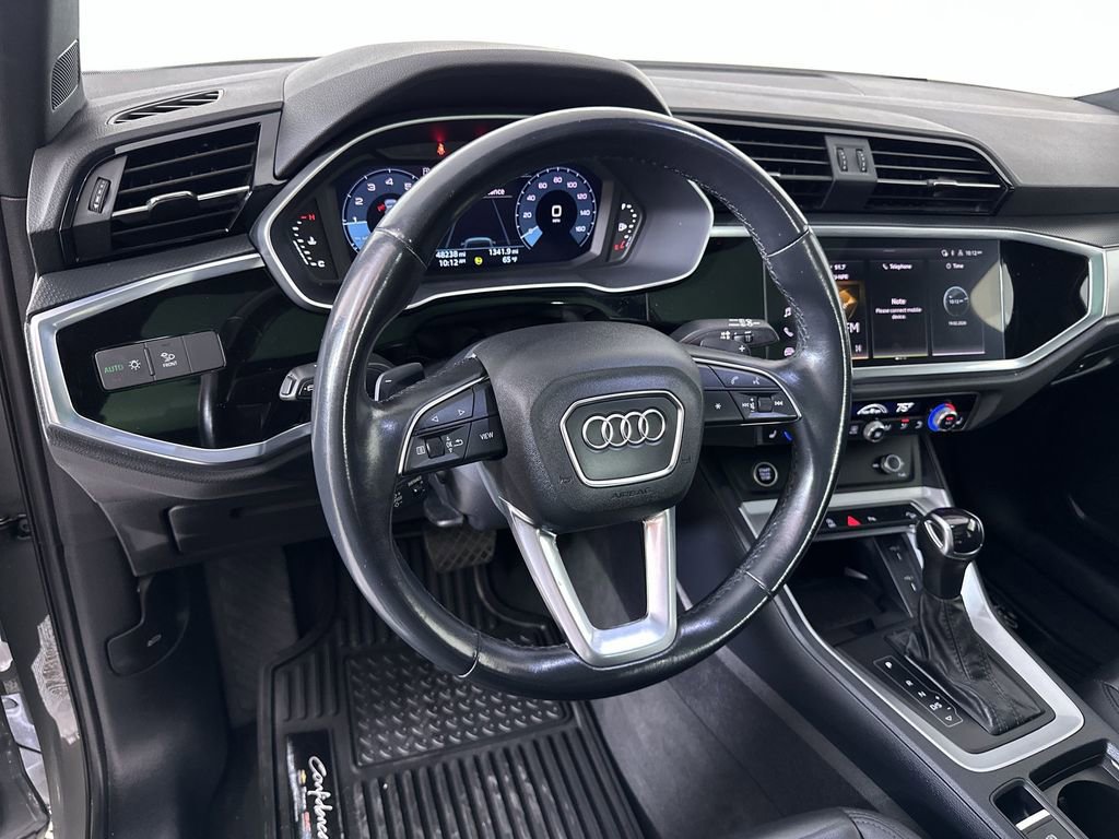 Used 2024 Audi Q3 2.0T Premium AWD/4WD image 21