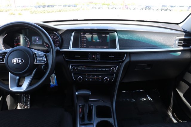 Used 2020 Kia Optima LX FWD image 14