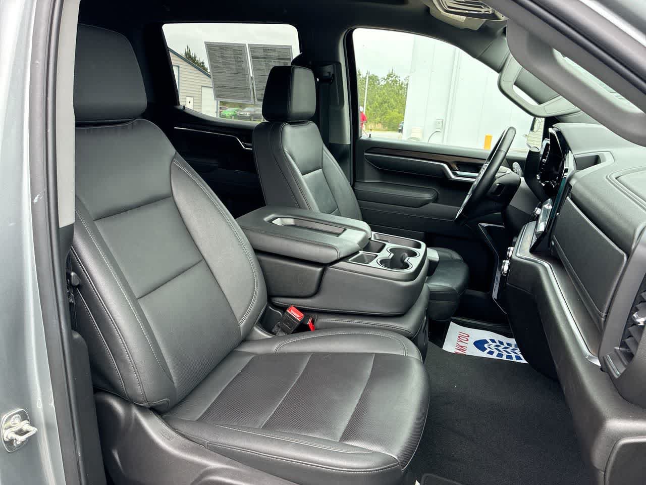 Used 2025 GMC Sierra 1500 SLT AWD/4WD image 27